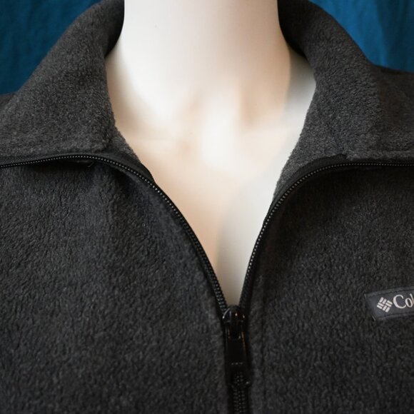 Columbia Large Vest - Picture 4 of 10